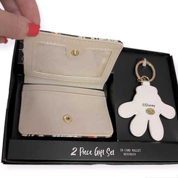 DISNEY Mickey Mouse ID Wallet & Key Chain Gift Set NWT - Picture 4 of 7